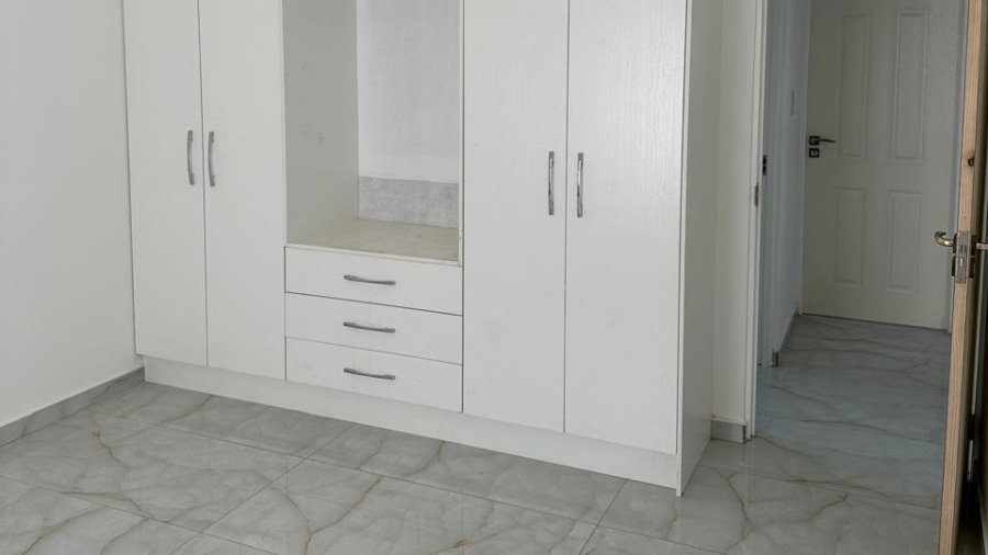 To Let 4 Bedroom Property for Rent in Laguna Sands Western Cape